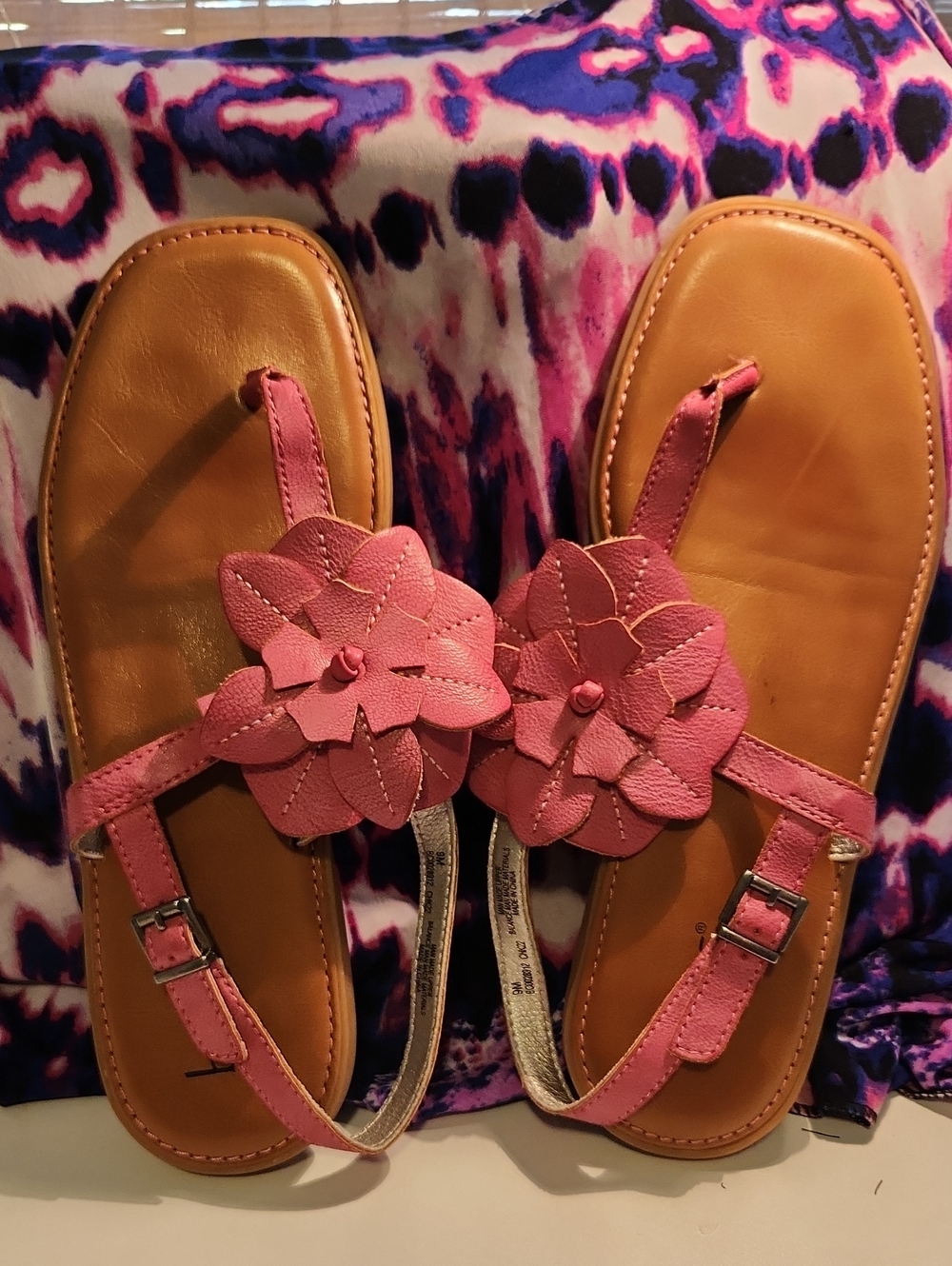 boc Pink Floral Thong Sandals with Tan Footbed